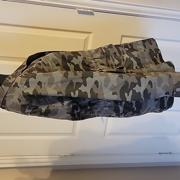 Universal Thread camo size small camo jacket - Picture 6 of 13